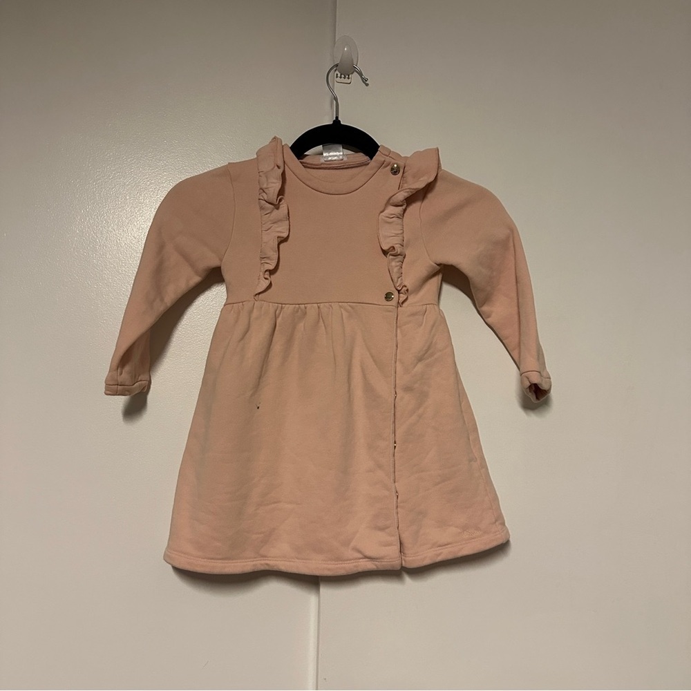Chloé pink knit snap button ruffle girls Dress Size 3
